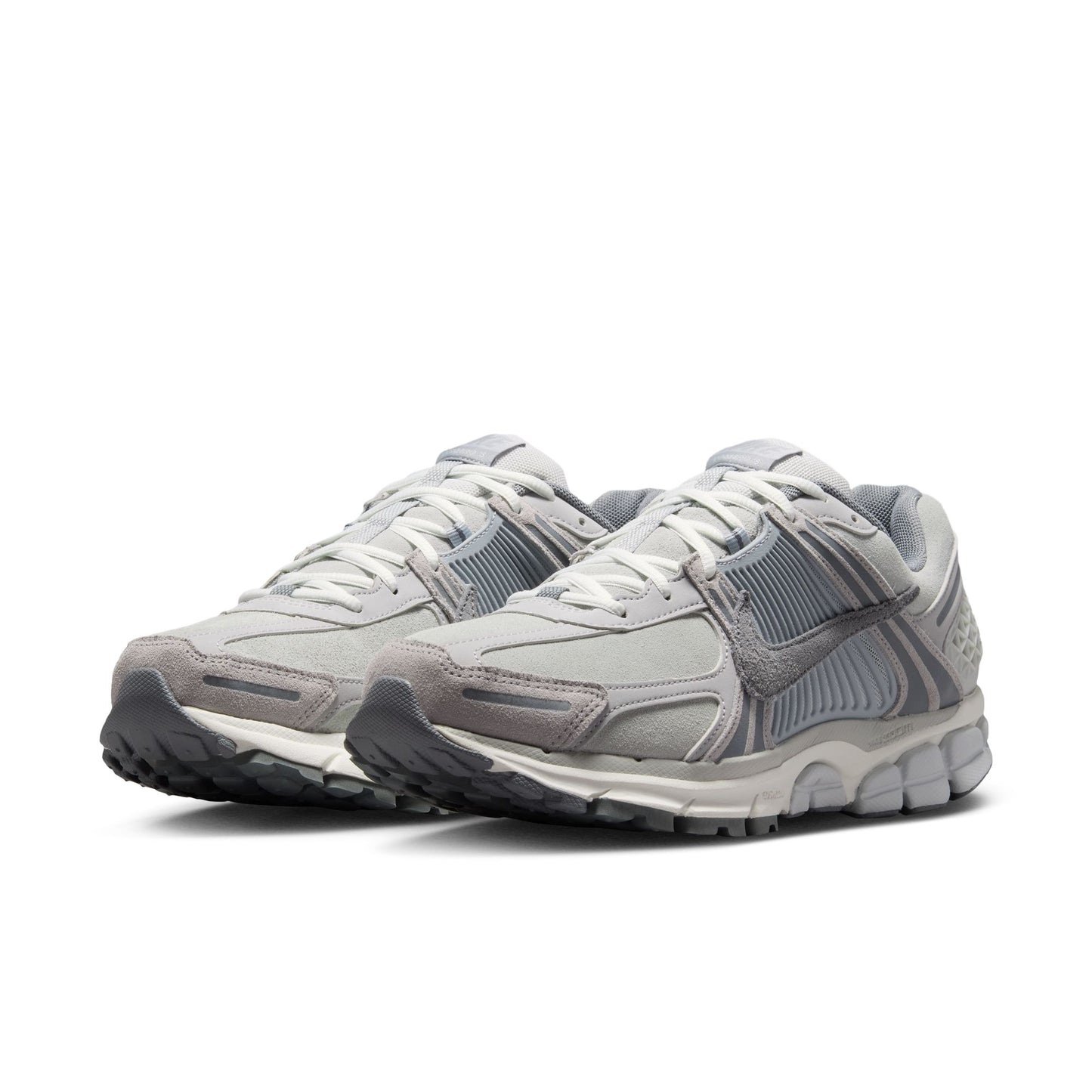 [IV6857-001] Men's Nike Zoom Vomero 5 SE 'Cool grey'