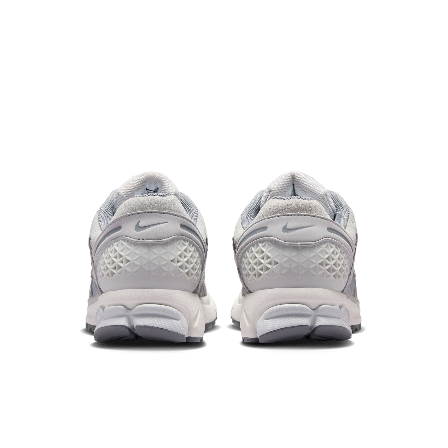 [IV6857-001] Men's Nike Zoom Vomero 5 SE 'Cool grey'