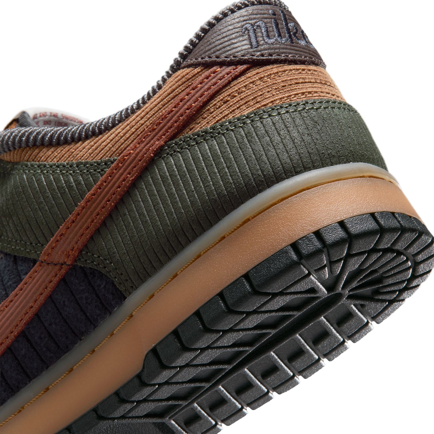 [IB7746-201] Men's Nike Dunk Low Retro Premium 'Light British Tan Corduroy'