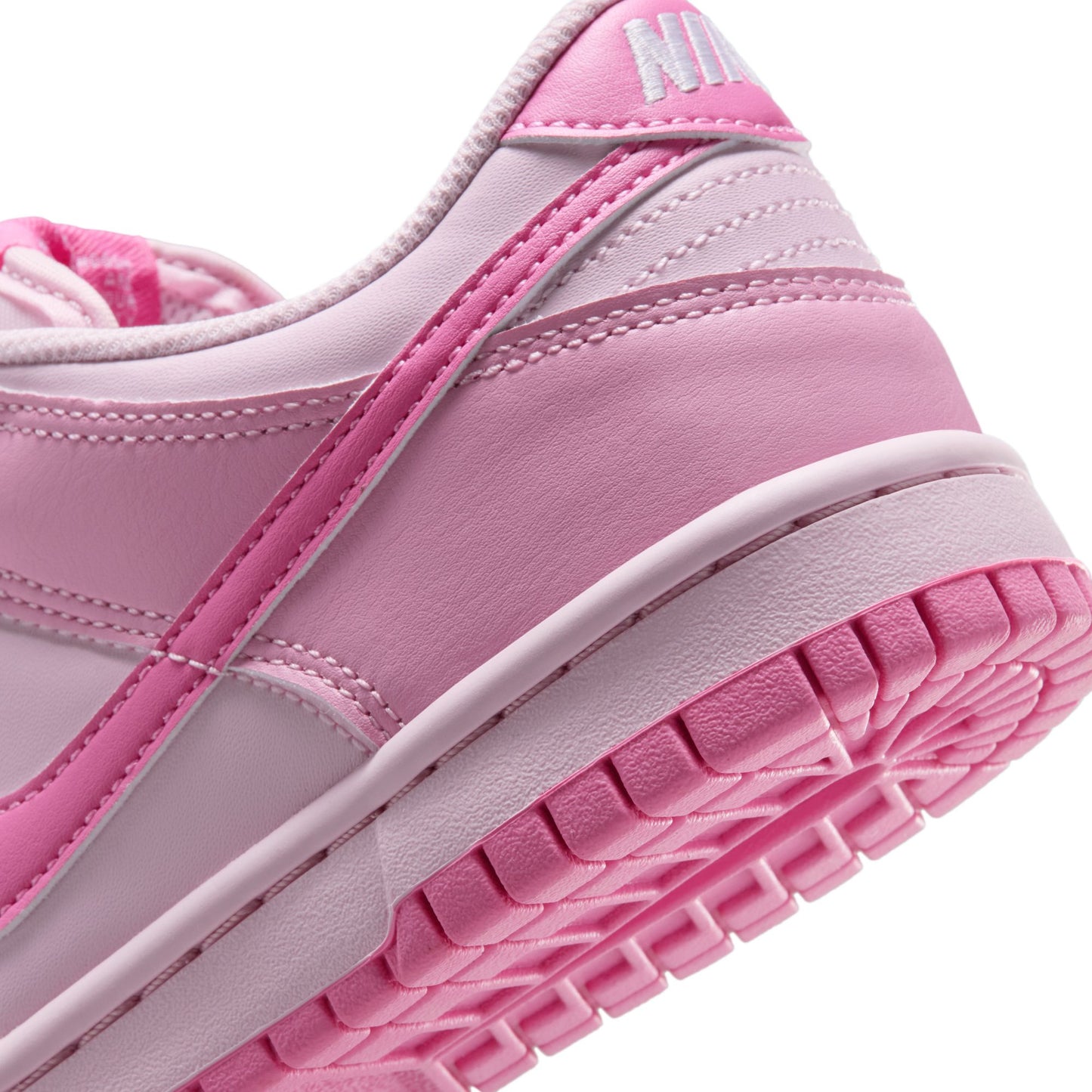 [IU7766-600] Grade School Nike Dunk Low 'Pink Rise'